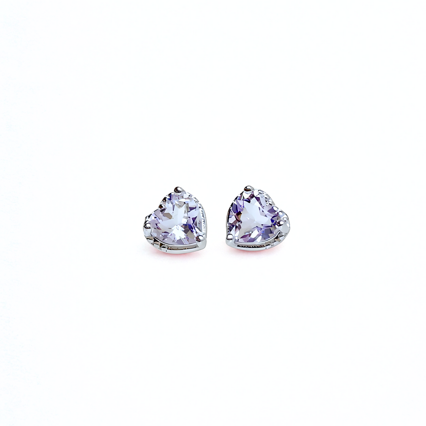 Lovelight | Heart-cut Gemstone Stud Earrings