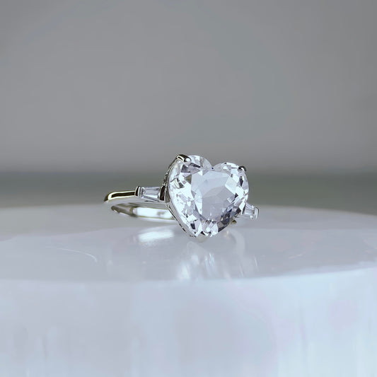 Clair de Lune | Heart-cut Clear Quartz Ring