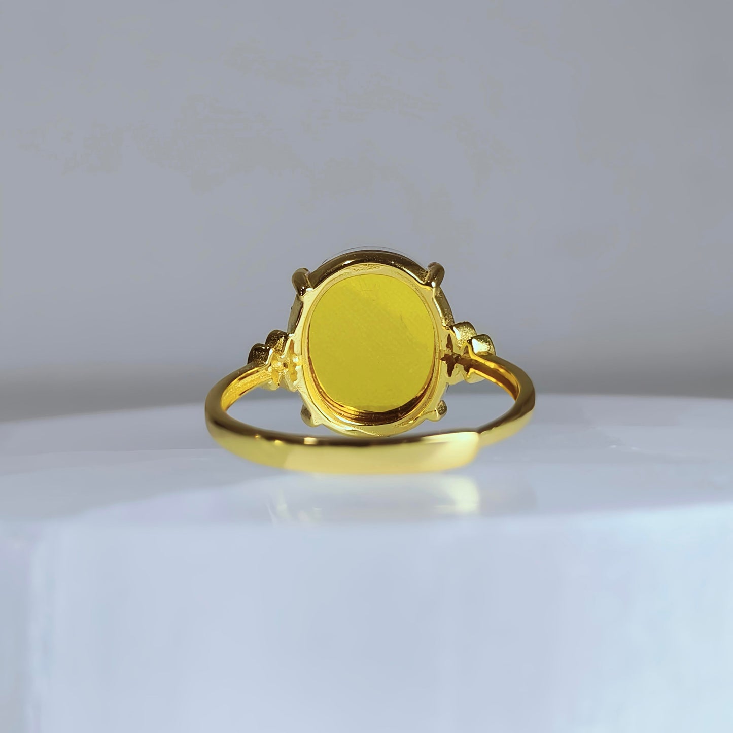 Solaris Bloom | Clear Quartz Cabochon Ring