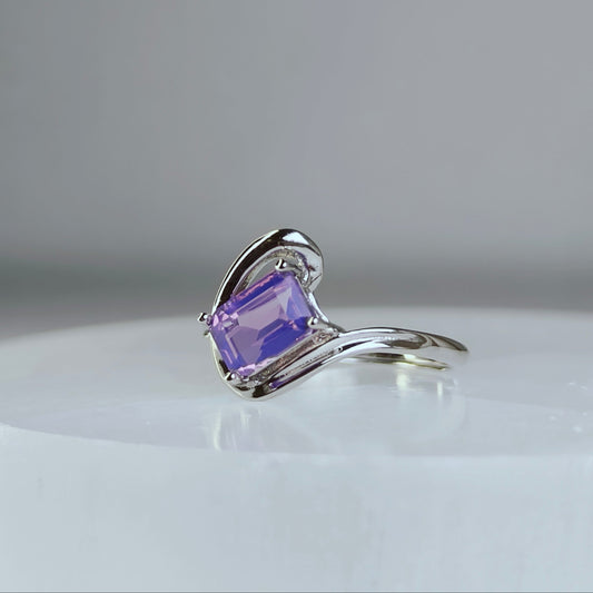 Driftlight | Lavender Amethyst Bypass Ring