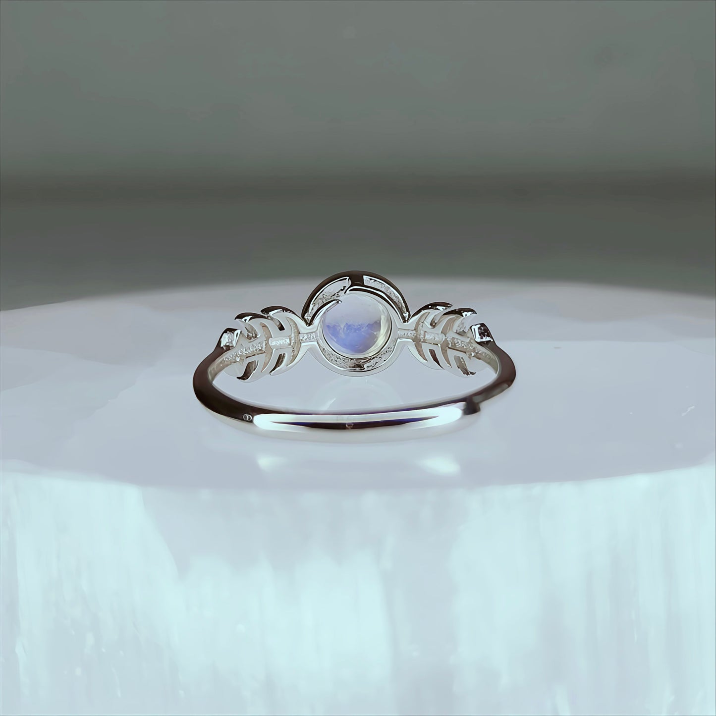 Lunar Tide | Moonstone Ring
