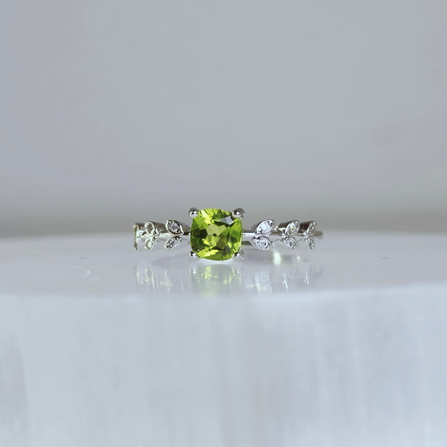 Twilight Grove | Peridot Vine Ring