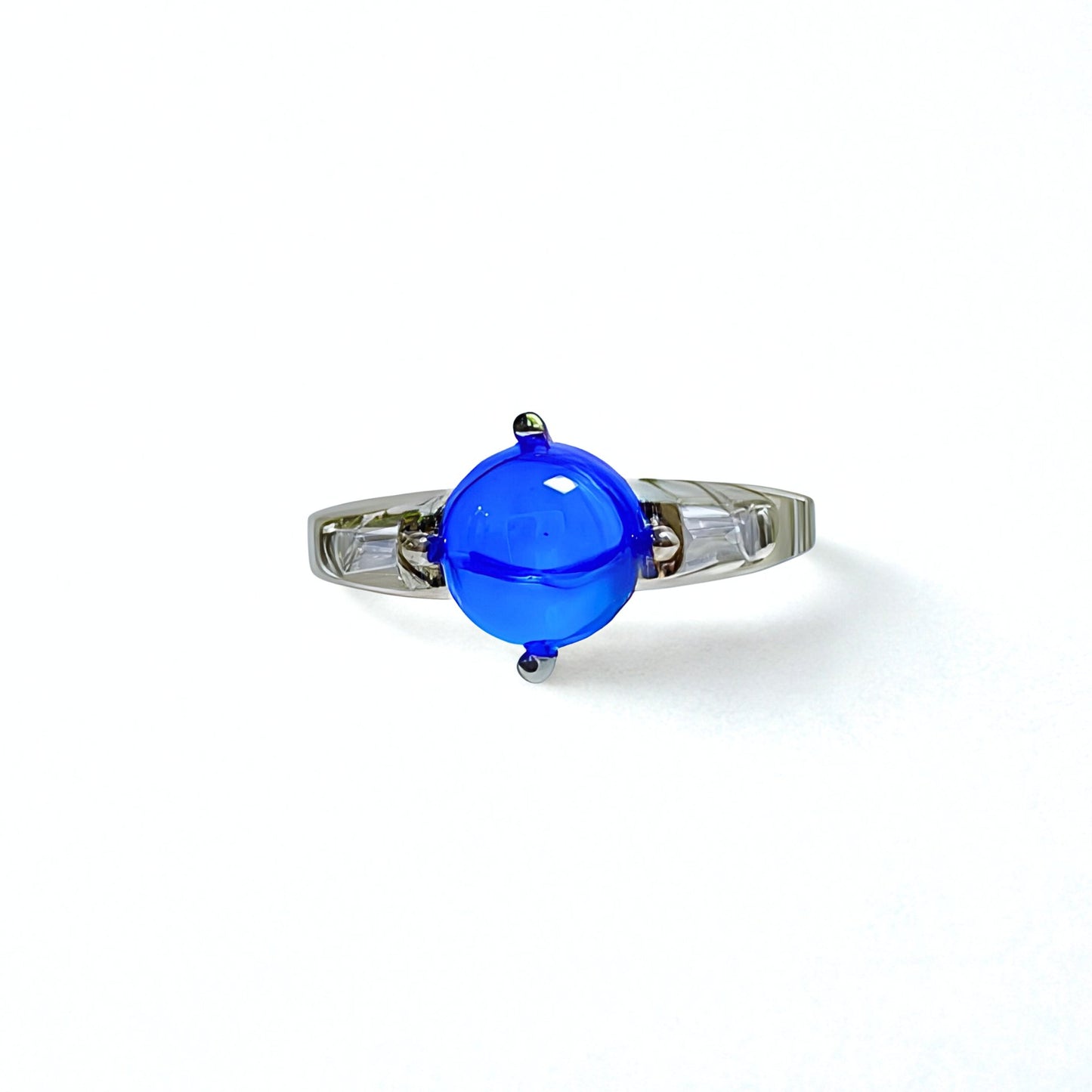 Celestial Core | Lab-Grown Sapphire Cabochon Ring