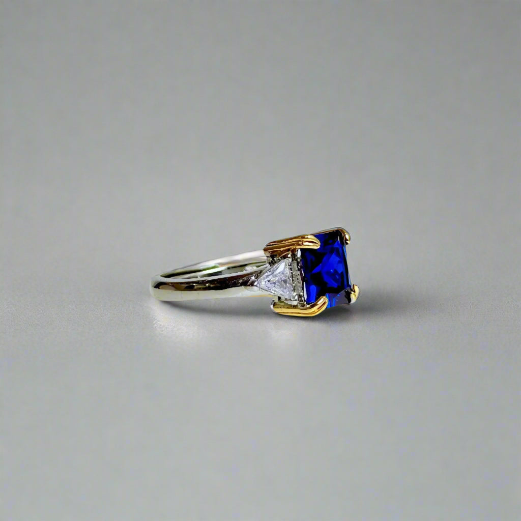 Nocturne Crown | Lab-Grown Sapphire Ring