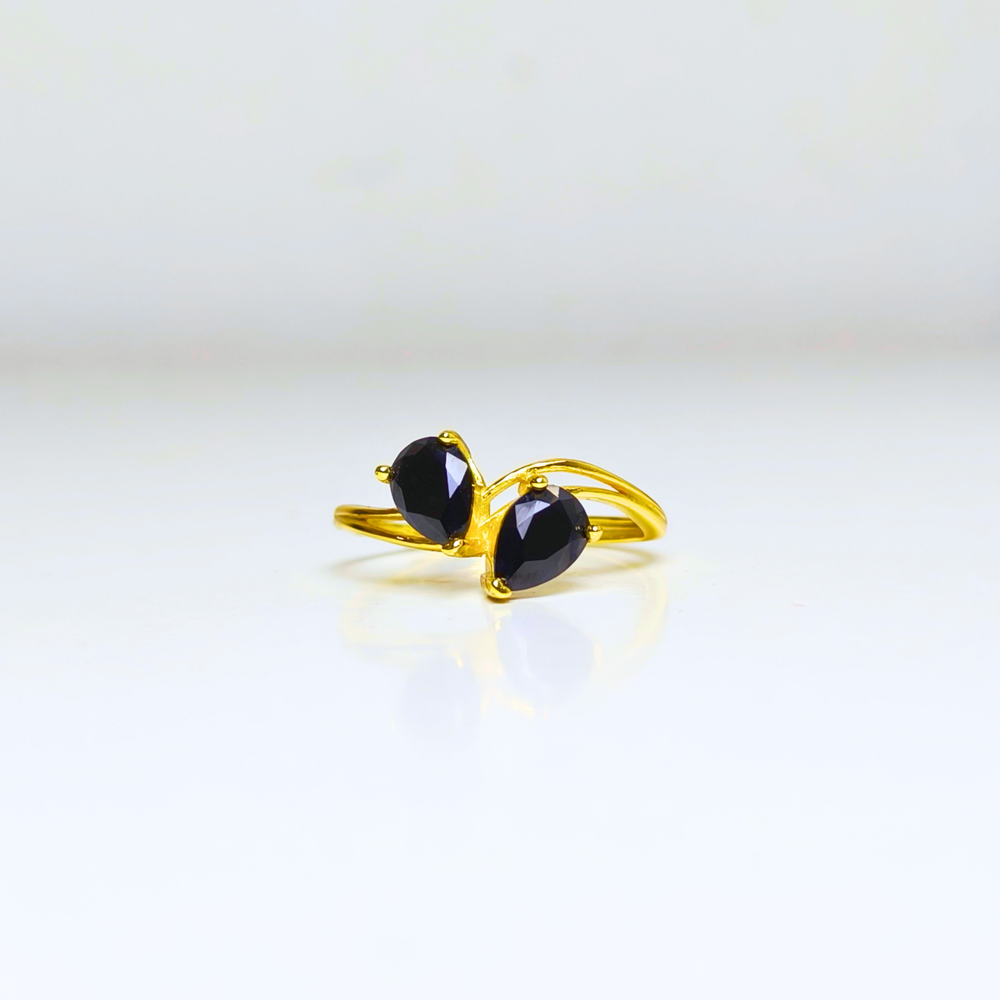 Noir Duet | Black Spinel Ring