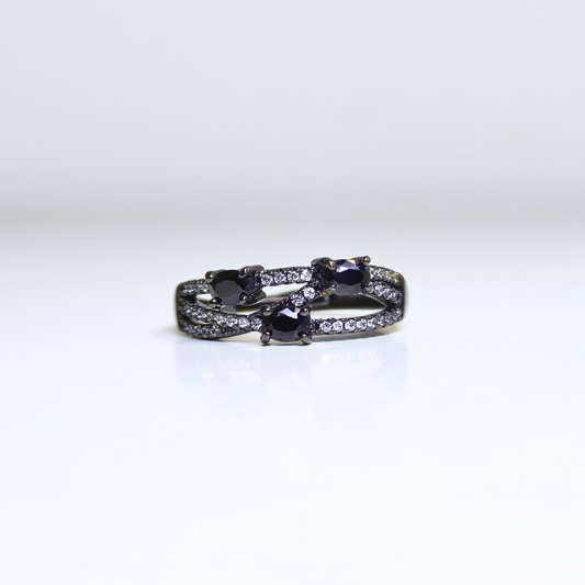 Noir Trinity | Black Spinel Ring