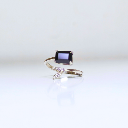Lunaria | Black Spinel Ring