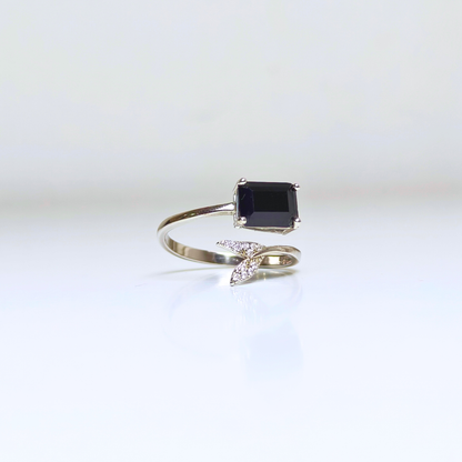 Lunaria | Black Spinel Ring