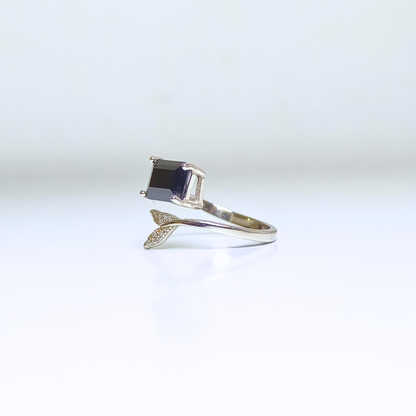 Lunaria | Black Spinel Ring