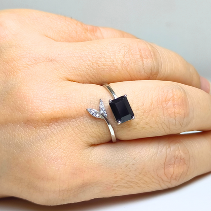 Lunaria | Black Spinel Ring