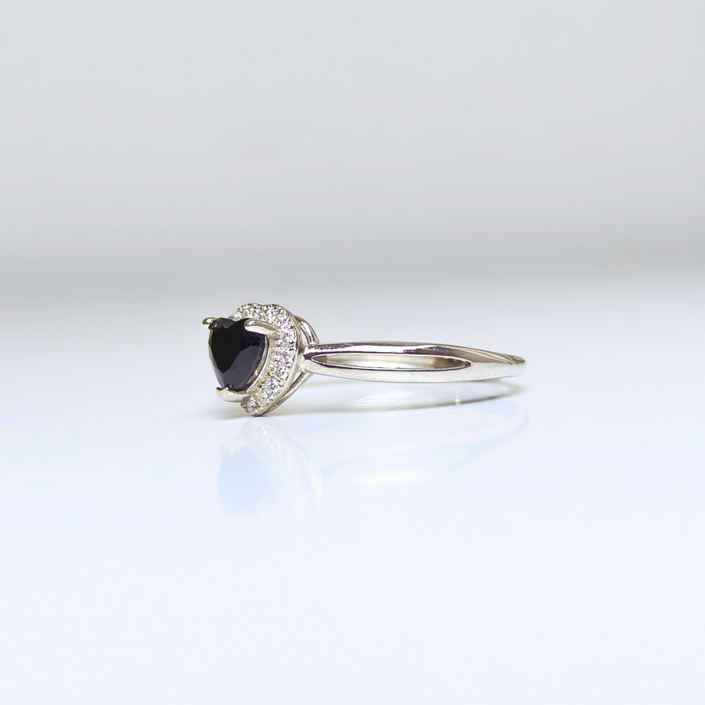 Midnight Heart | Black Spinel Ring