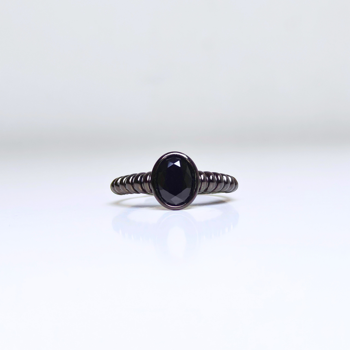 Noir Helix | Black Spinel Ring