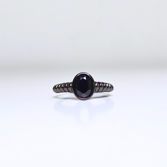 Noir Helix | Black Spinel Ring
