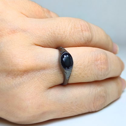Noir Sentinel | Black Spinel Ring