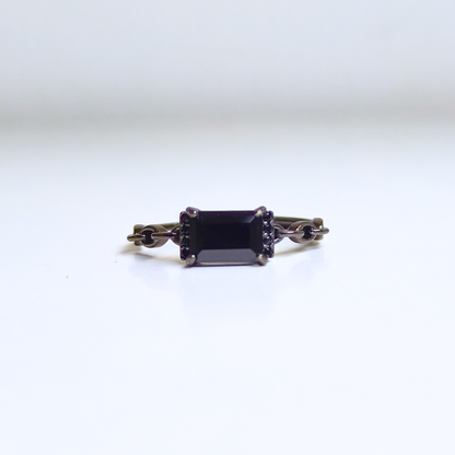 Onyx Link | Black Spinel Ring