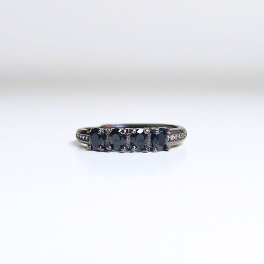 Eclipse Row | Black Spinel Ring