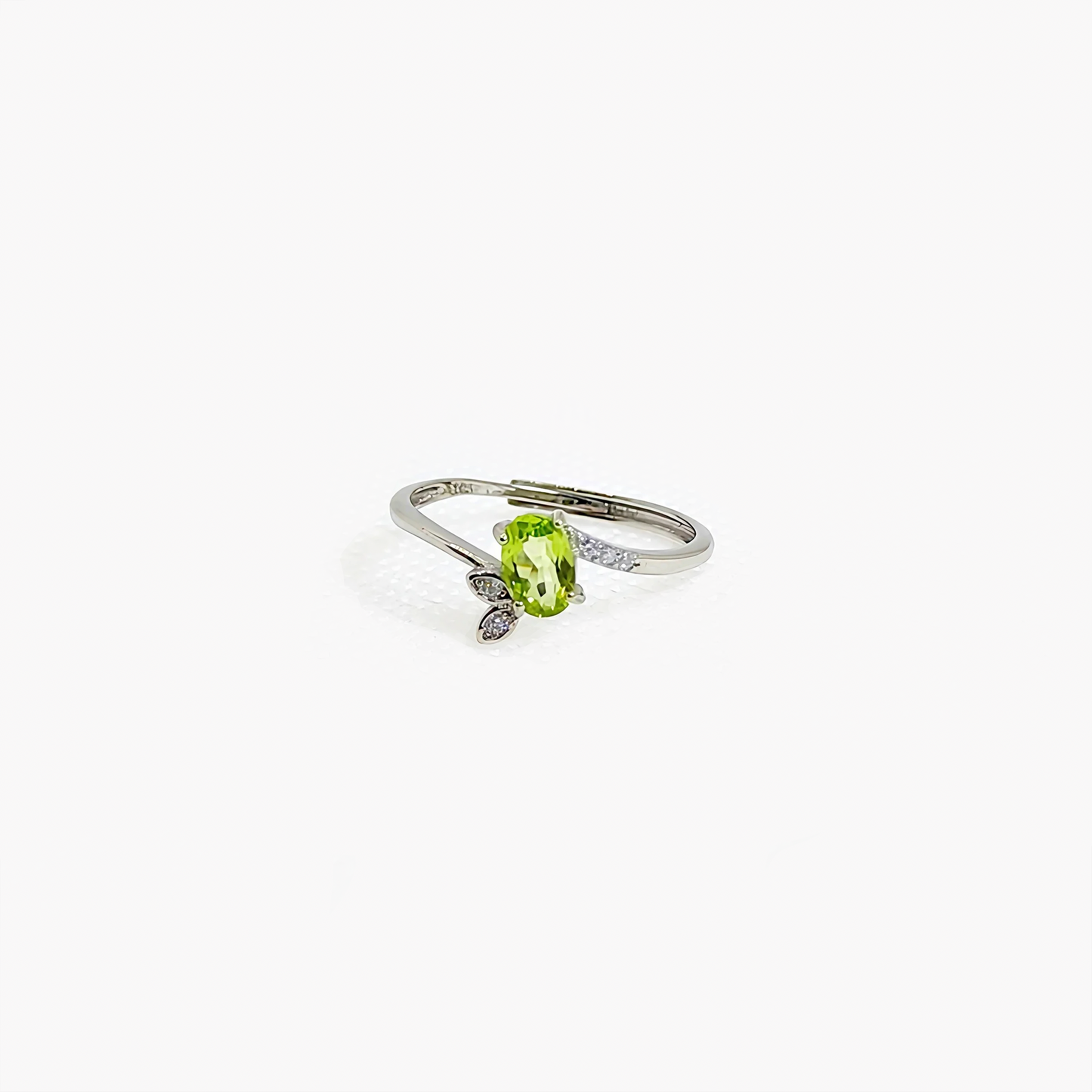 Nectarwing | Peridot Ring