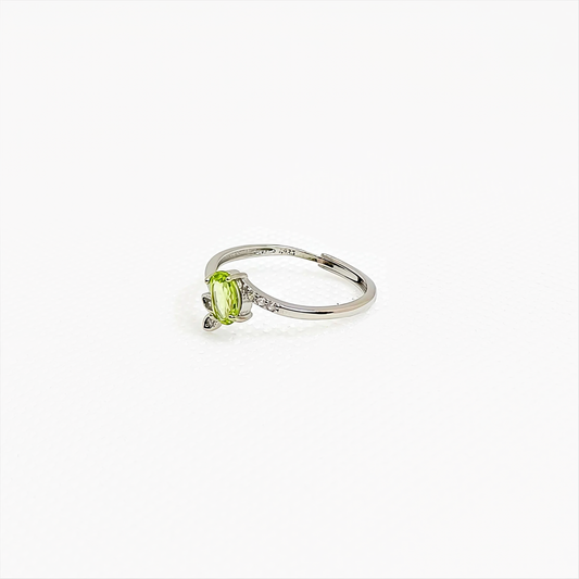 Nectarwing | Peridot Ring