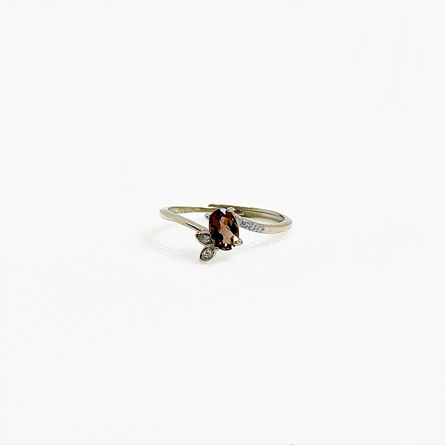 Nectarwing | Smoky Quartz Ring