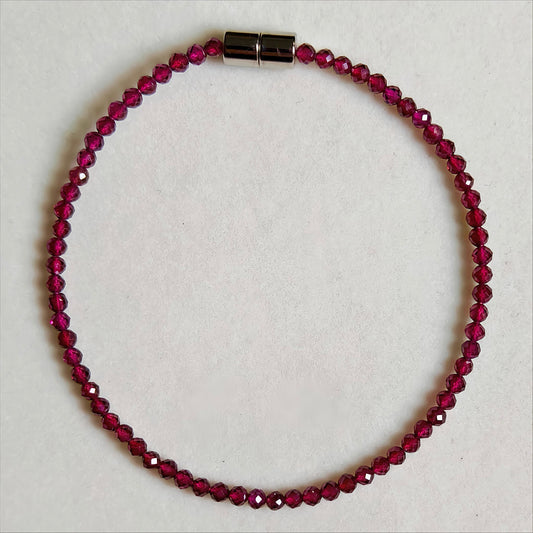 Garnet | Faceted Gemstone Bracelet