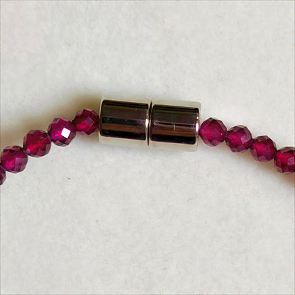 Garnet | Faceted Gemstone Bracelet