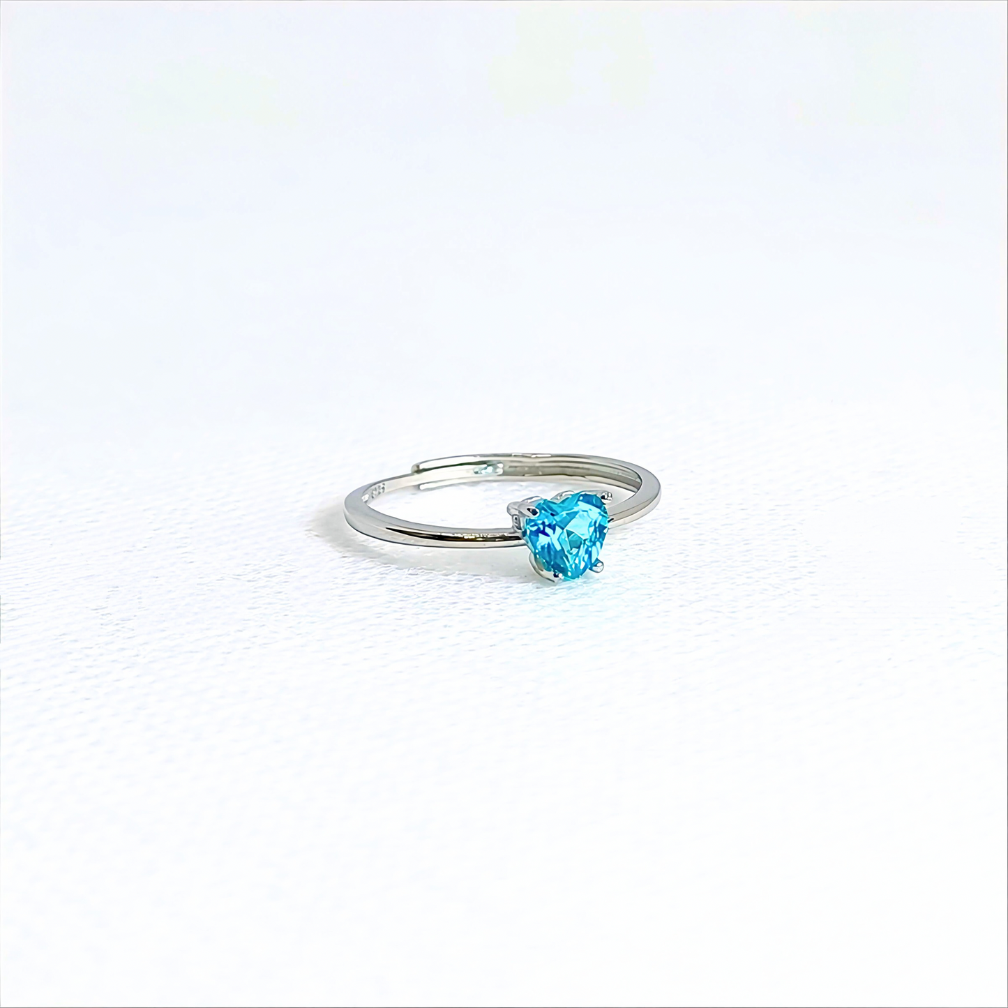 Azurewish | Blue Topaz Heart Ring