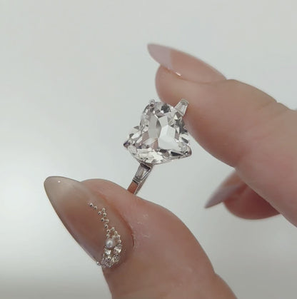 Clair de Lune | Heart-cut Clear Quartz Ring