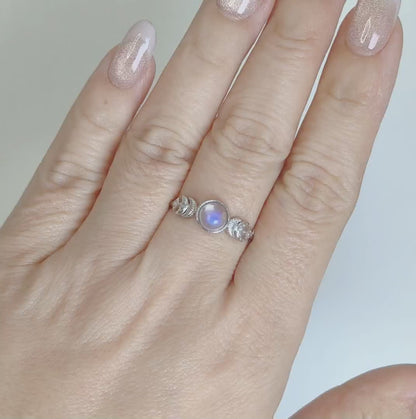 Lunar Tide | Moonstone Ring