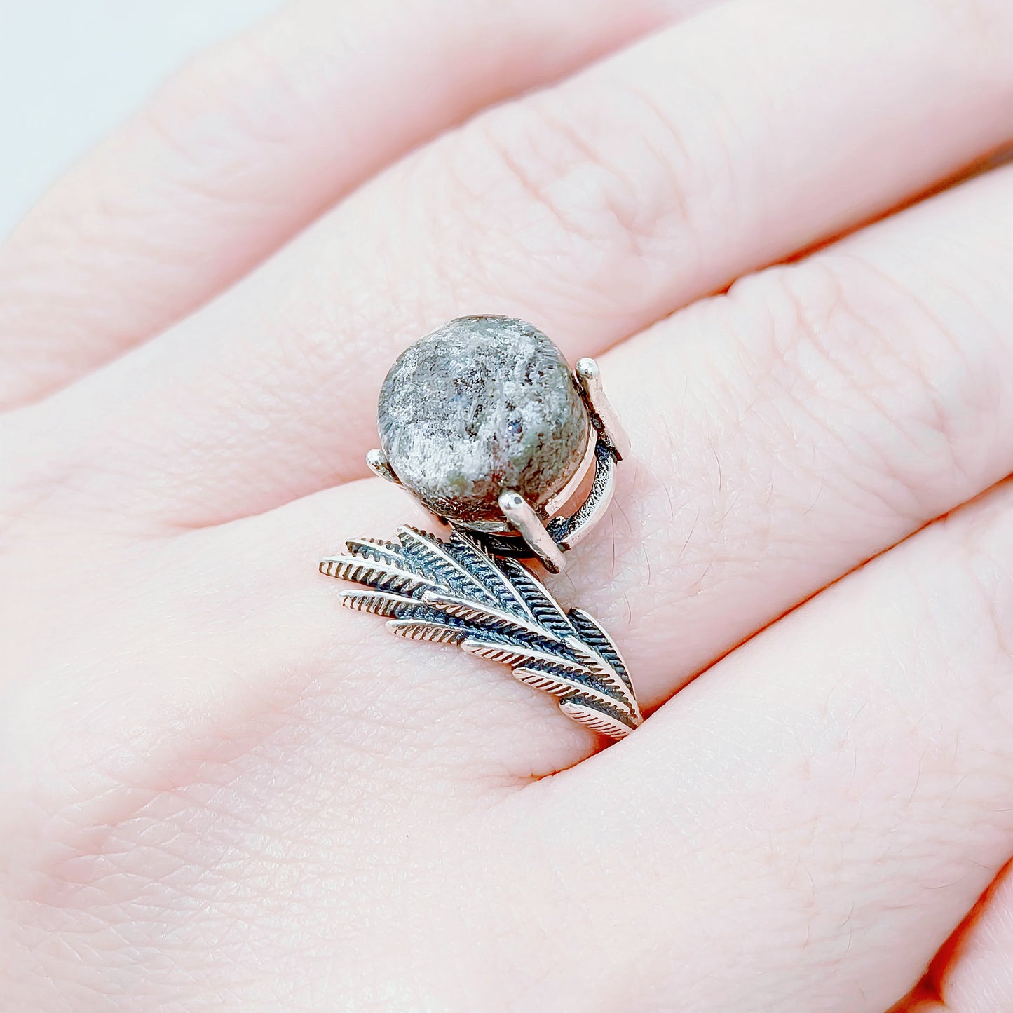 Shadowfern | Garden Quartz Ring