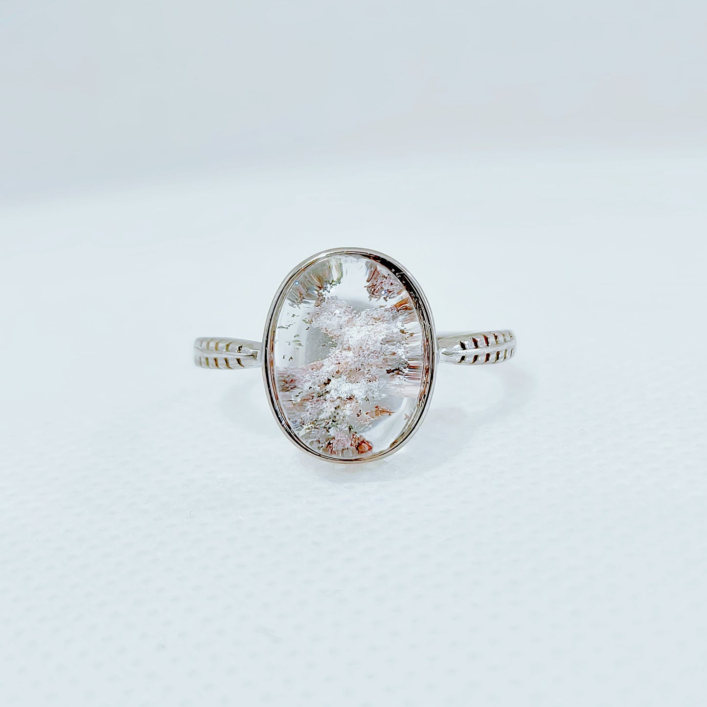 Mistwood | Garden Quartz Ring