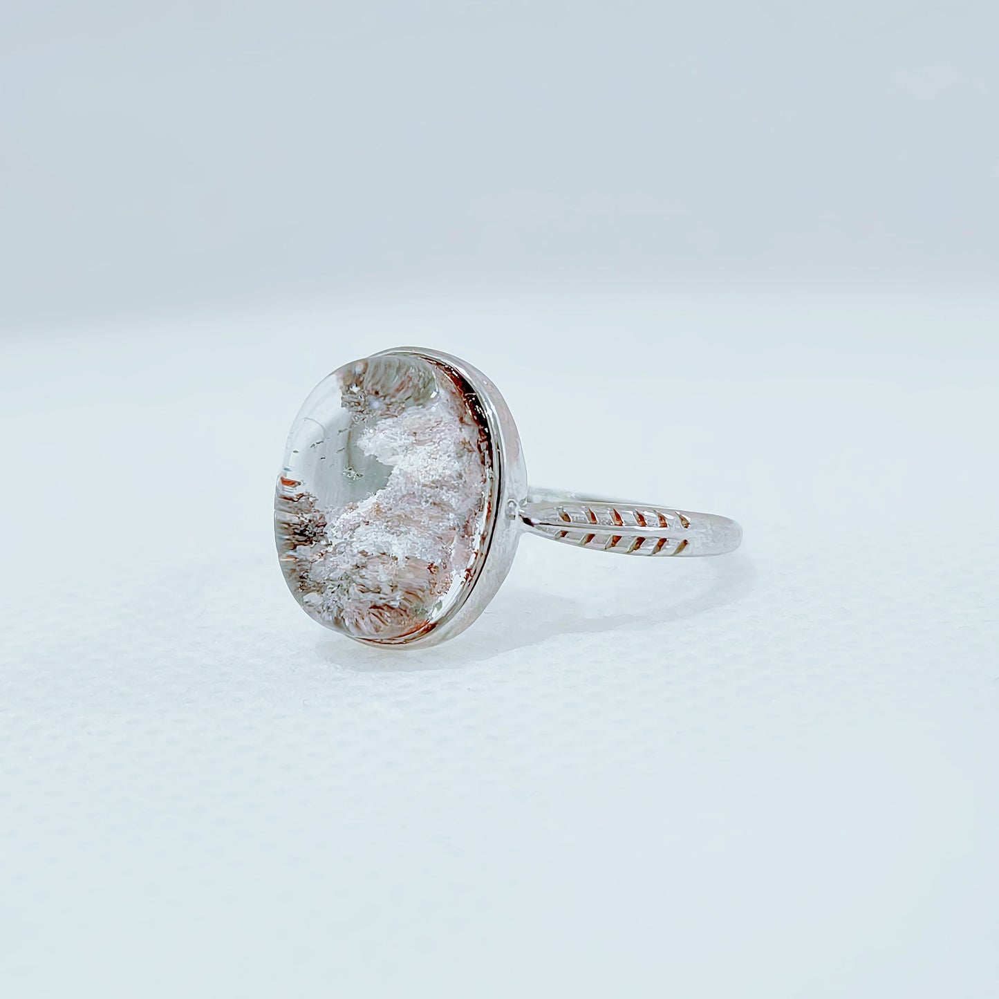 Mistwood | Garden Quartz Ring