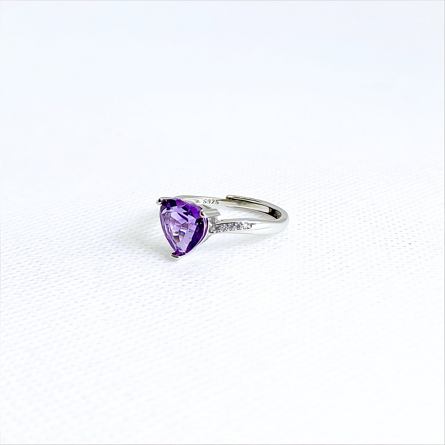 Starlit Vow | Amethyst Heart Ring