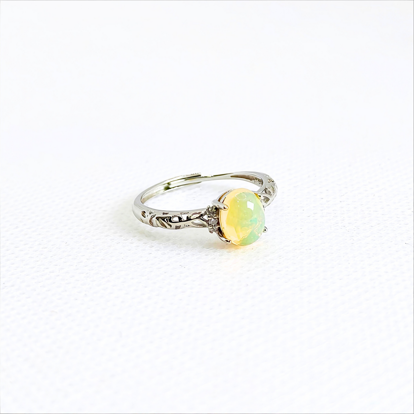 Auroralight | Yellow Opal Ring
