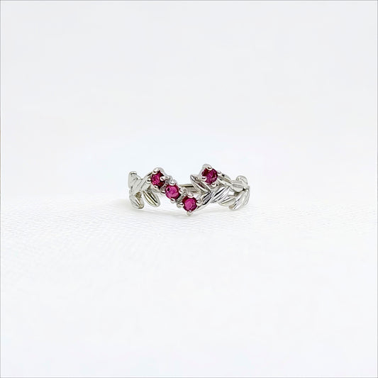 Scarlet Laurel | Ruby Leaf Ring