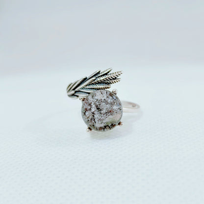 Shadowfern | Garden Quartz Ring