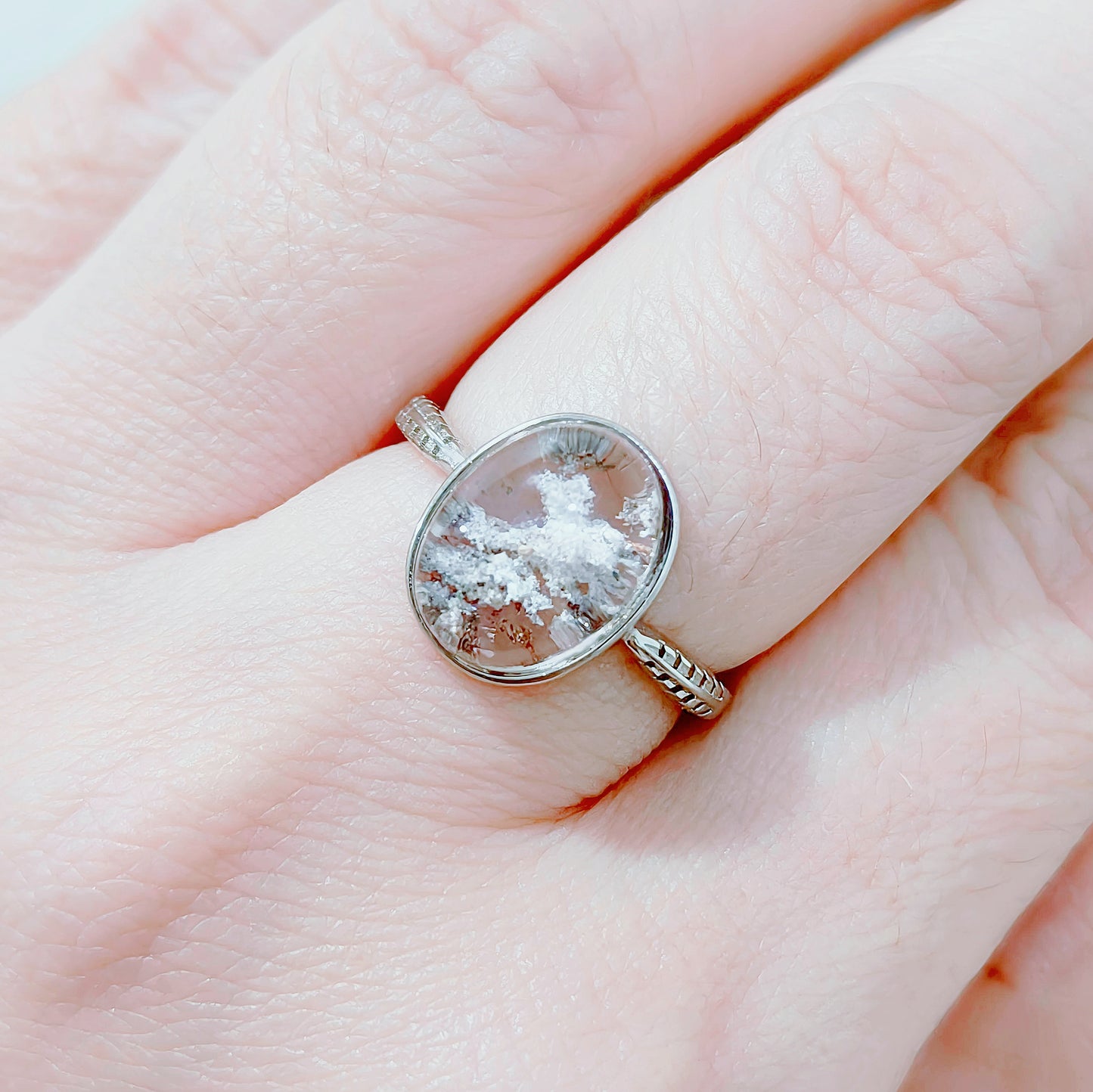 Mistwood | Garden Quartz Ring