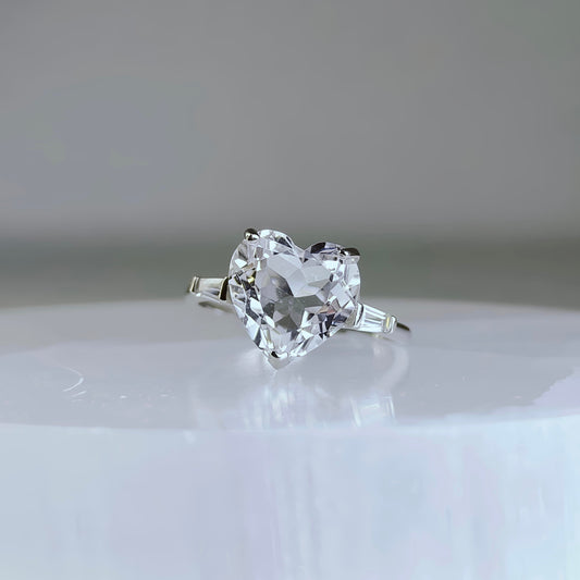 Clair de Lune | Heart-cut Clear Quartz Ring