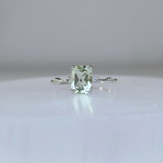 Springdrop | Green Quartz Ring