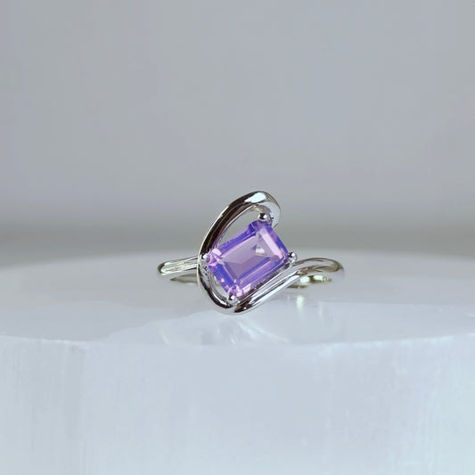 Driftlight | Lavender Amethyst Bypass Ring
