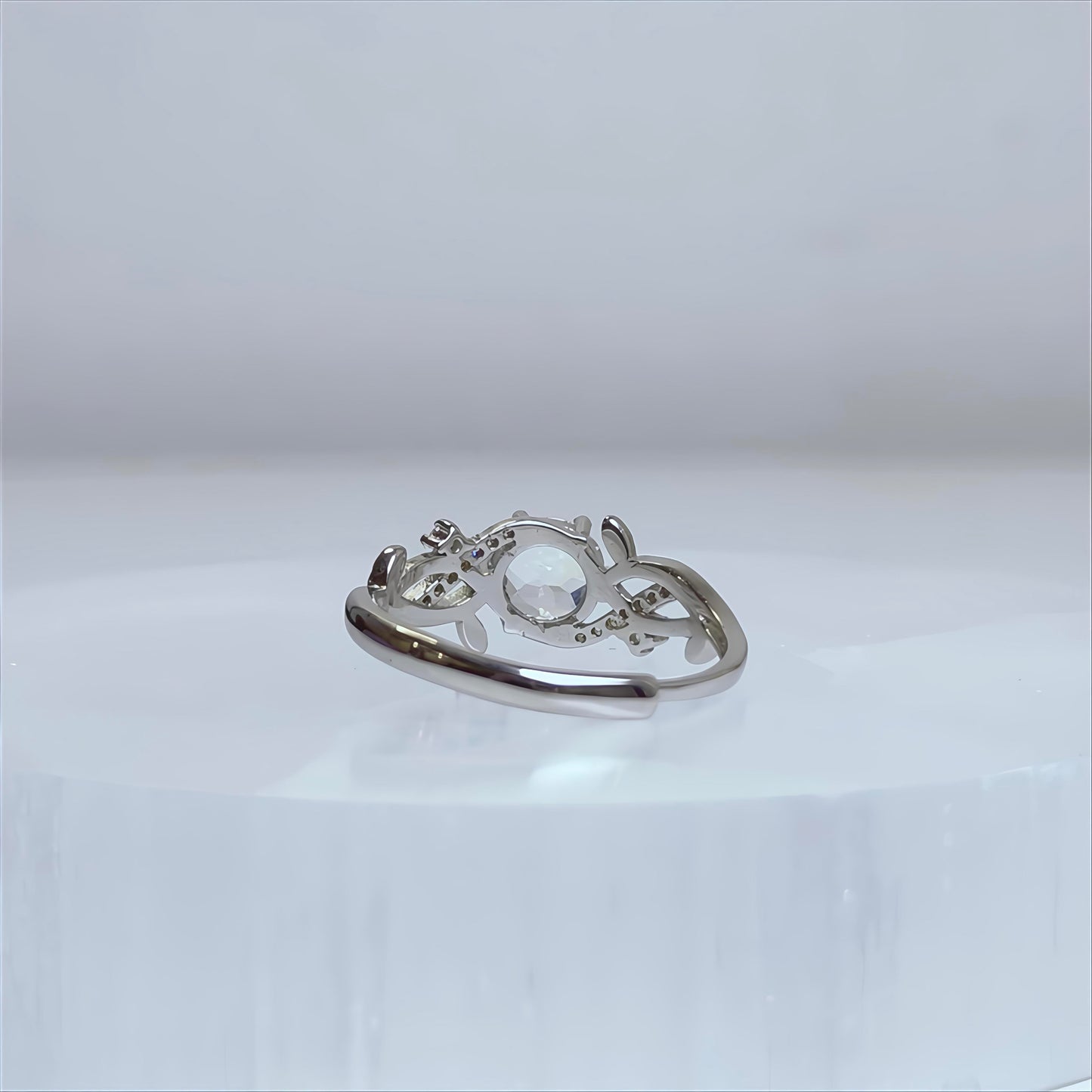 Moonvine | Faceted Moonstone Ring