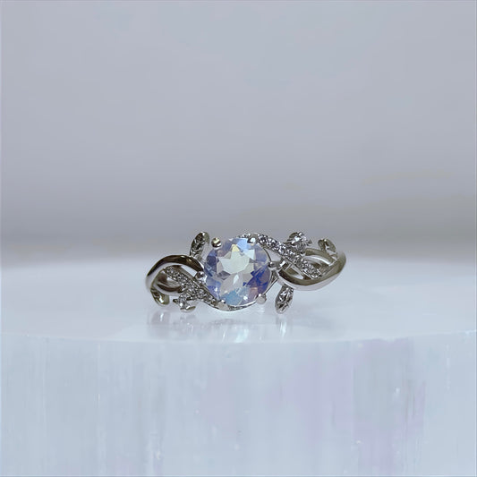 Moonvine | Faceted Moonstone Ring