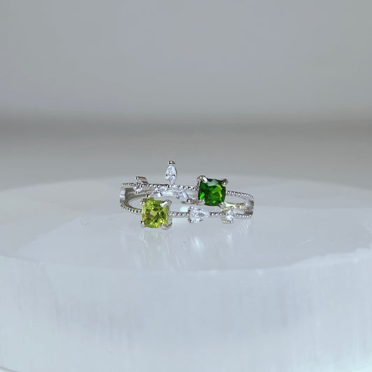 Twolight | Peridot & Diopside Ring