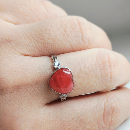 Heart Glow | Rhodonite Heart Ring