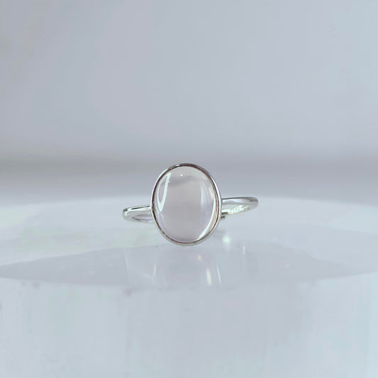 Whisper Bloom | Rose Quartz Oval Ring