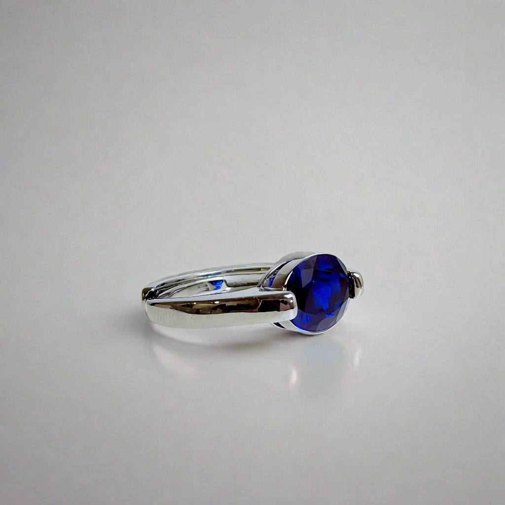 Midnight Glow | Lab-Grown Sapphire Ring